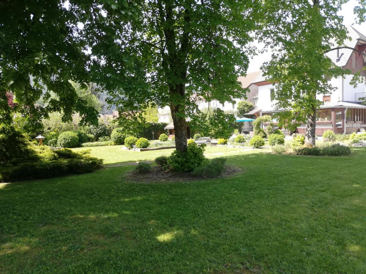 Chez Marlyse-Chambres Et Table D'Hotes Saint-Maurice-sur-Moselle Eksteriør billede
